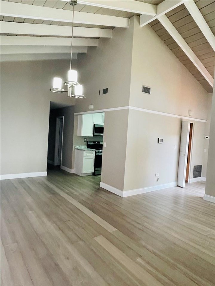 3012 W Missionwood Lane