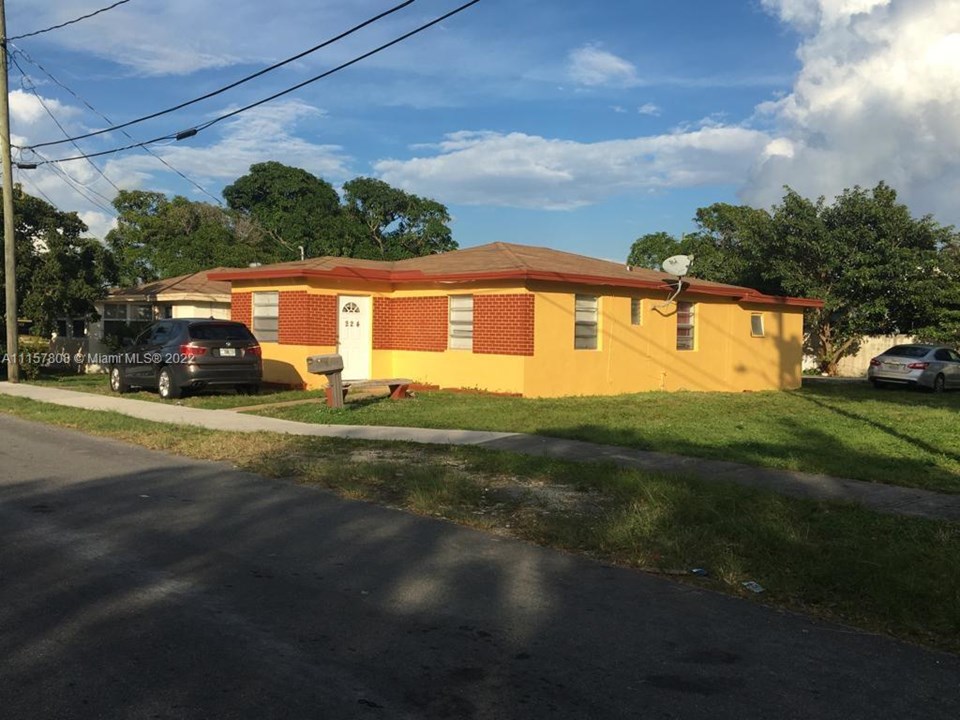 224 NW 13 Court