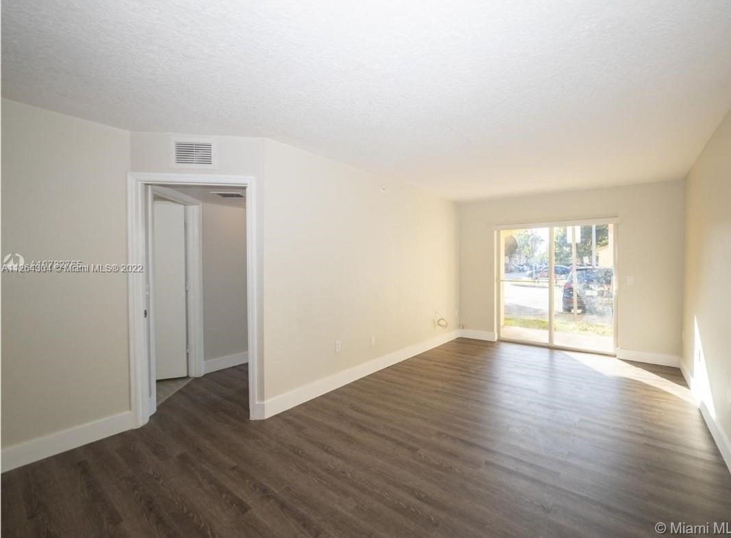 17622 NW 25th Avenue 101