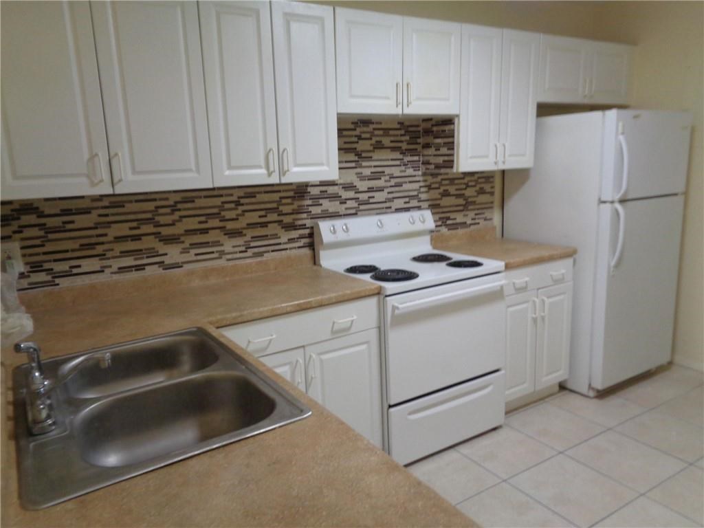 3800 SW 2nd Court