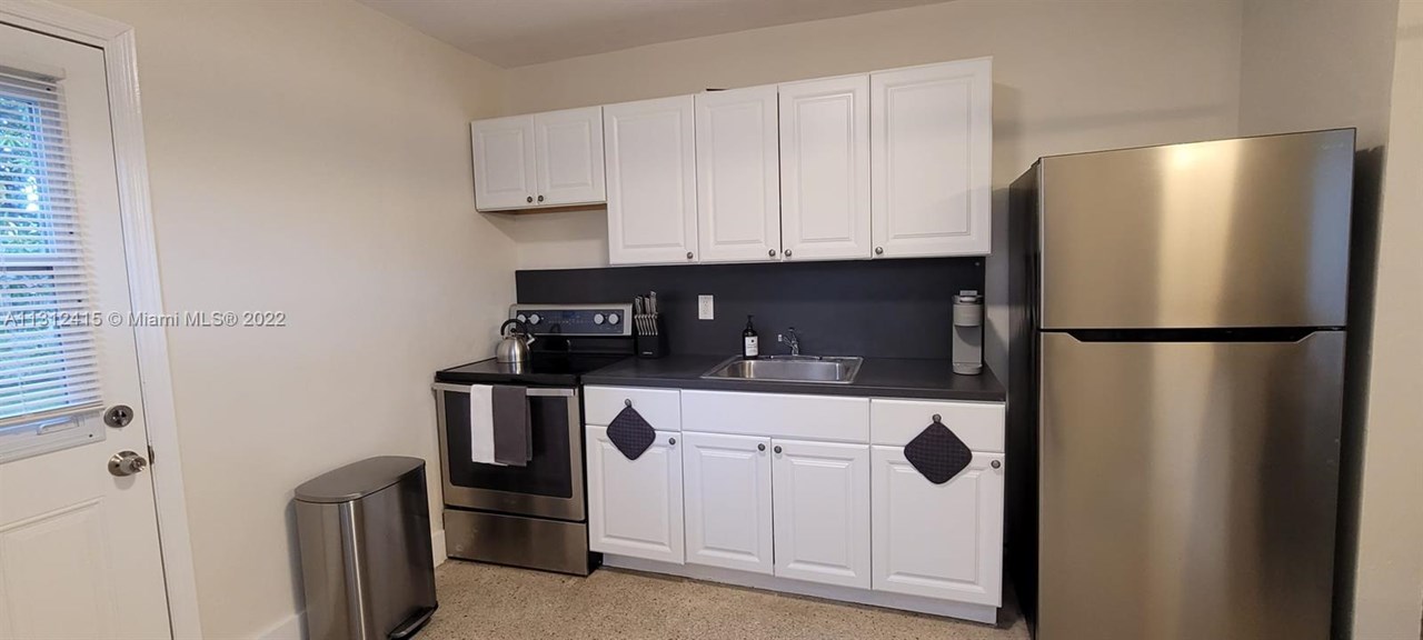 528 NW 19th Avenue